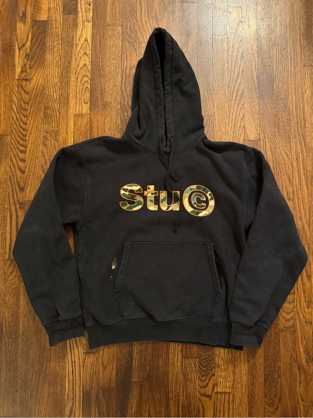 Stussy camo hoodie size large small bleach stain